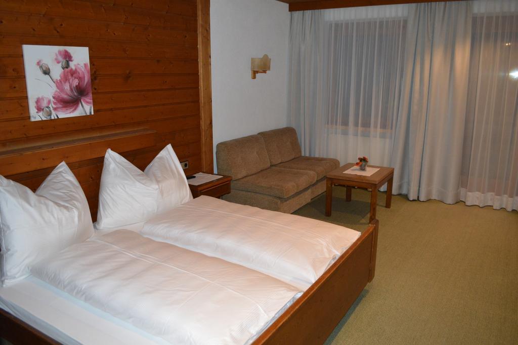 Gasthaus Glockle Apartment Damuels Luaran gambar