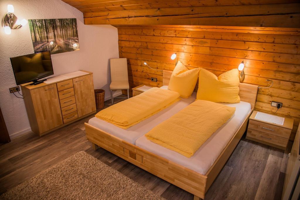 Gasthaus Glockle Apartment Damuels Luaran gambar