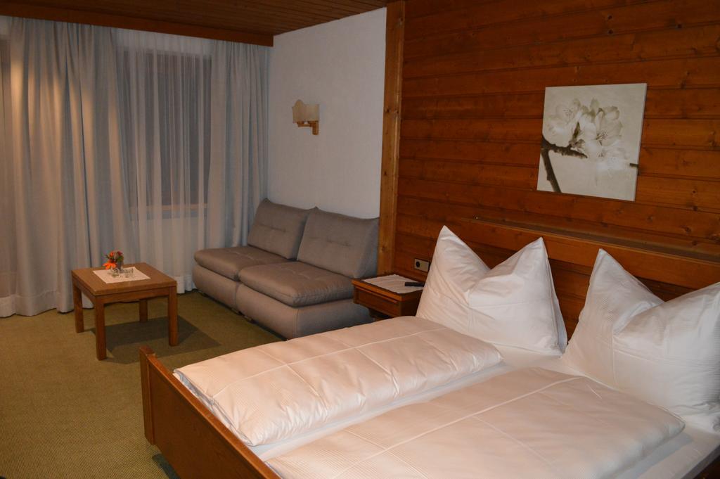 Gasthaus Glockle Apartment Damuels Luaran gambar