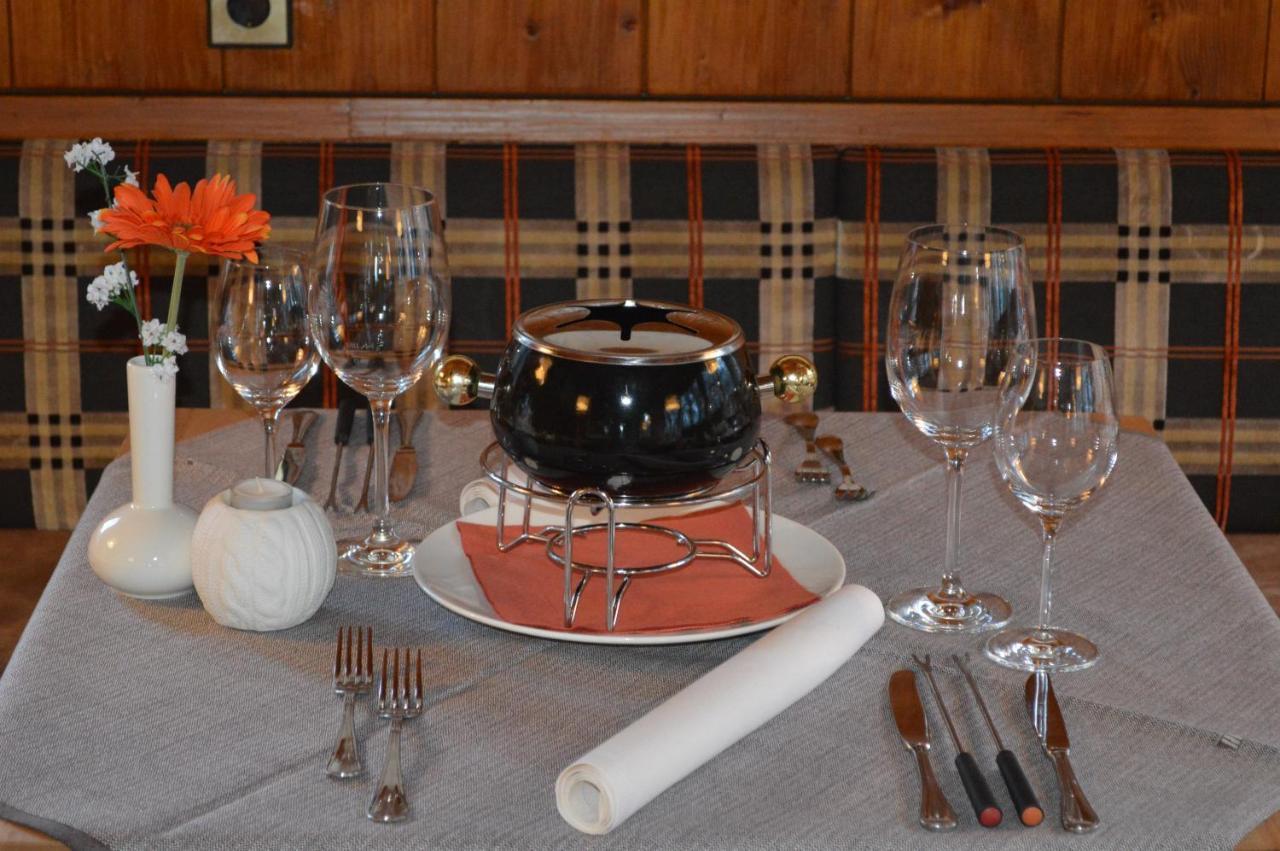Gasthaus Glockle Apartment Damuels Luaran gambar